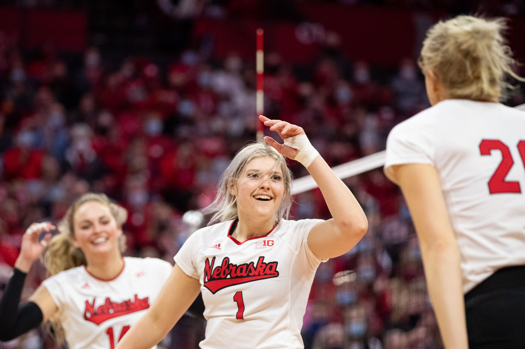 120521-owh-spo-nuvolley-ar18.JPG